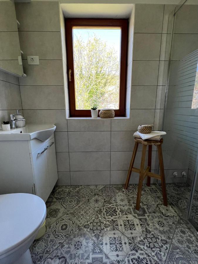 Apartman Maroon ロヴラン エクステリア 写真